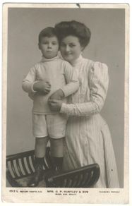 Postcards: Actriz KELLY, Eva (Mrs. G. P. HUNTLEY)_Rotary; 1512 L. And son. Photo Foulsham & Banfield
